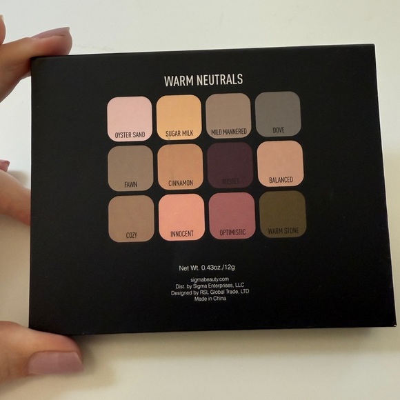 Sigma Beauty Warm Neutrals Eyeshadow 12 color palette fall winter - Picture 2 of 4